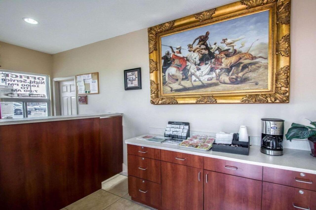 Rodeway Inn Fort Pierce Us Highway 1 Exteriör bild